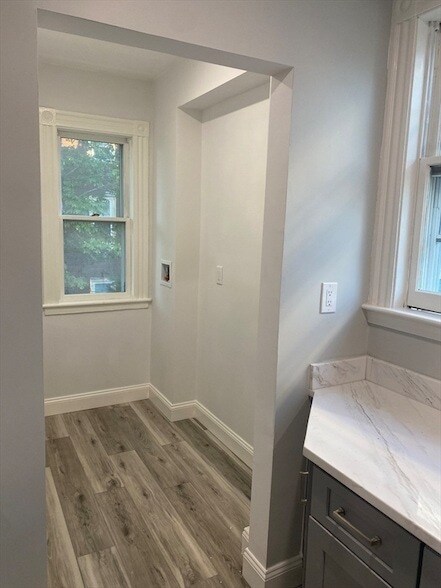 Building Photo - 811 Somerville Ave