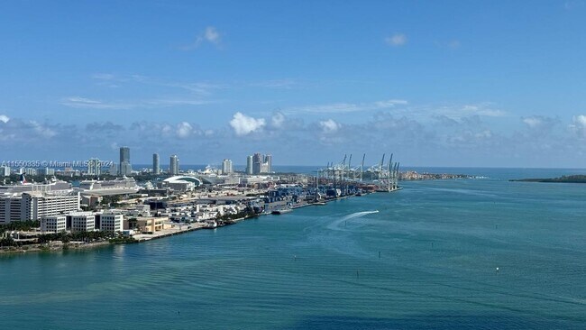 Building Photo - 50 Biscayne Blvd