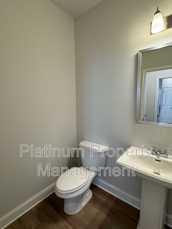 Building Photo - 1592 Laurel Blossom Walk