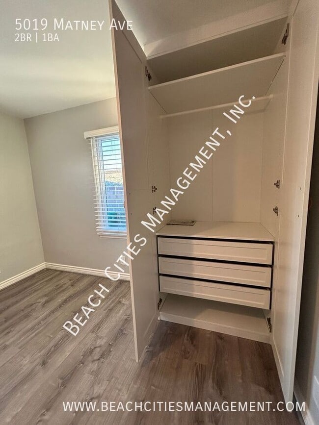 Building Photo - 5019 Matney Ave