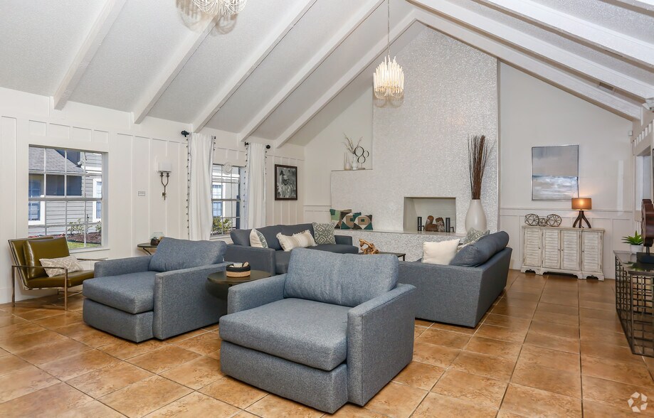 Castilian Apartments 4746 S Rio Grande Ave Orlando FL 32839