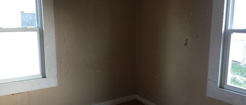 Building Photo - 1150 Sunset Dr
