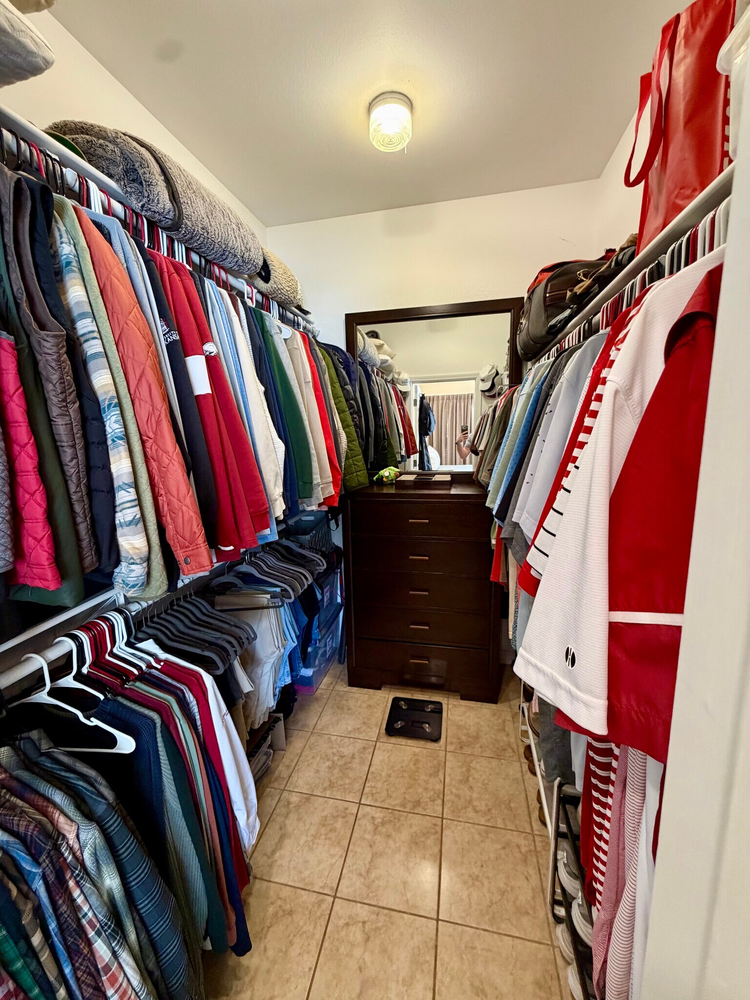 Building Photo - 1244 N Lewis Ave