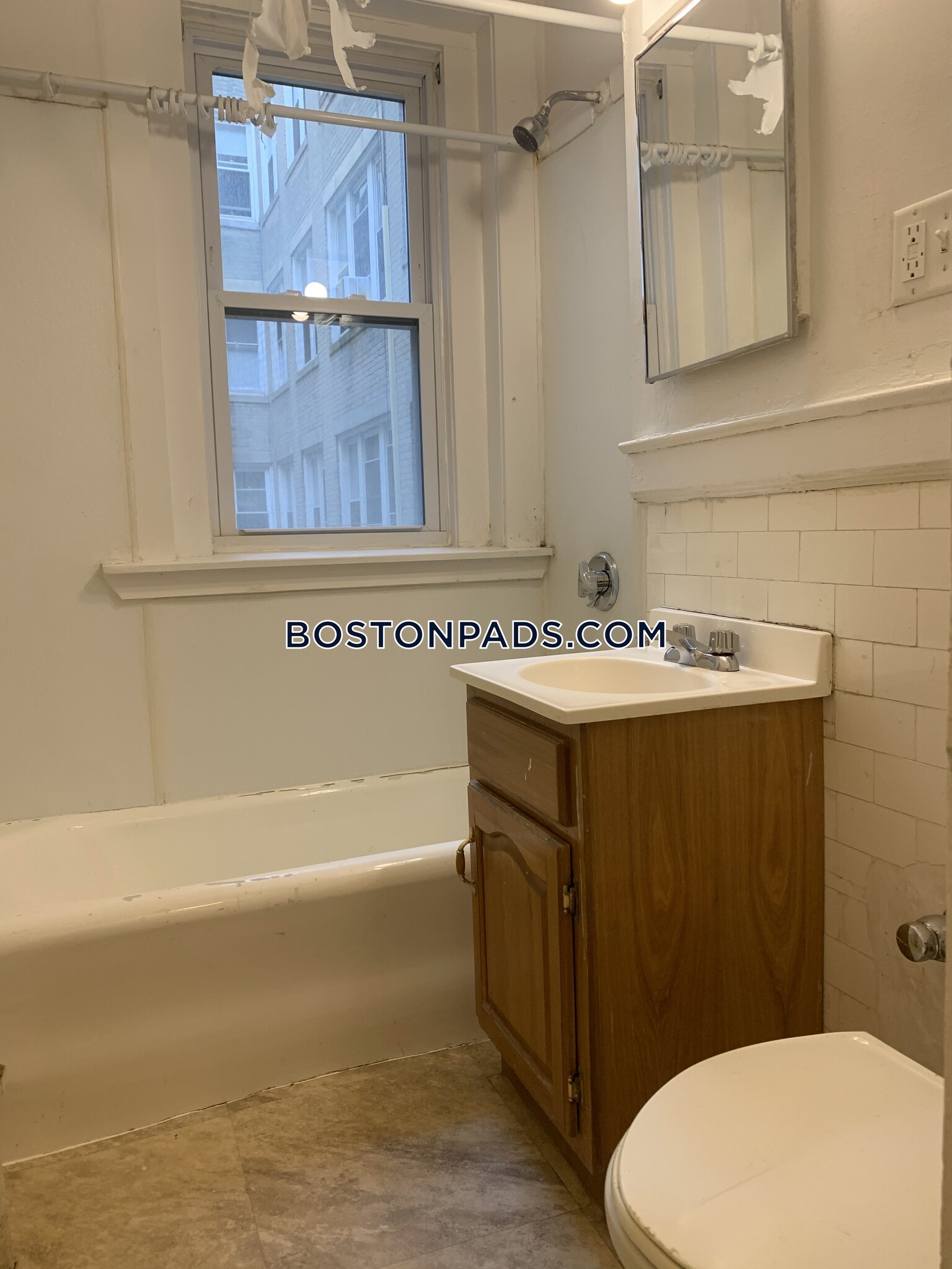 Building Photo - 1171 Boylston St