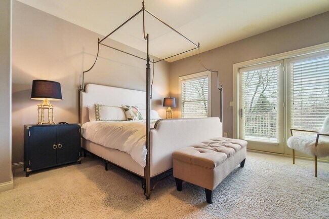 Building Photo - 6655 Traquair Pl