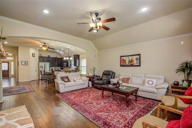 Building Photo - 8215 Laughing Falcon Trail