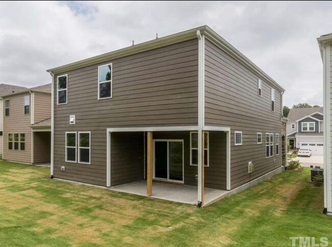 Building Photo - 2230 Gregor Overlook Ln
