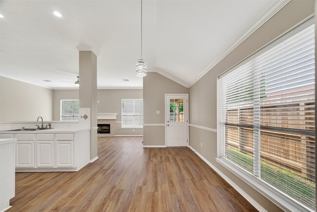 Building Photo - 19407 Arbor Pines Ln