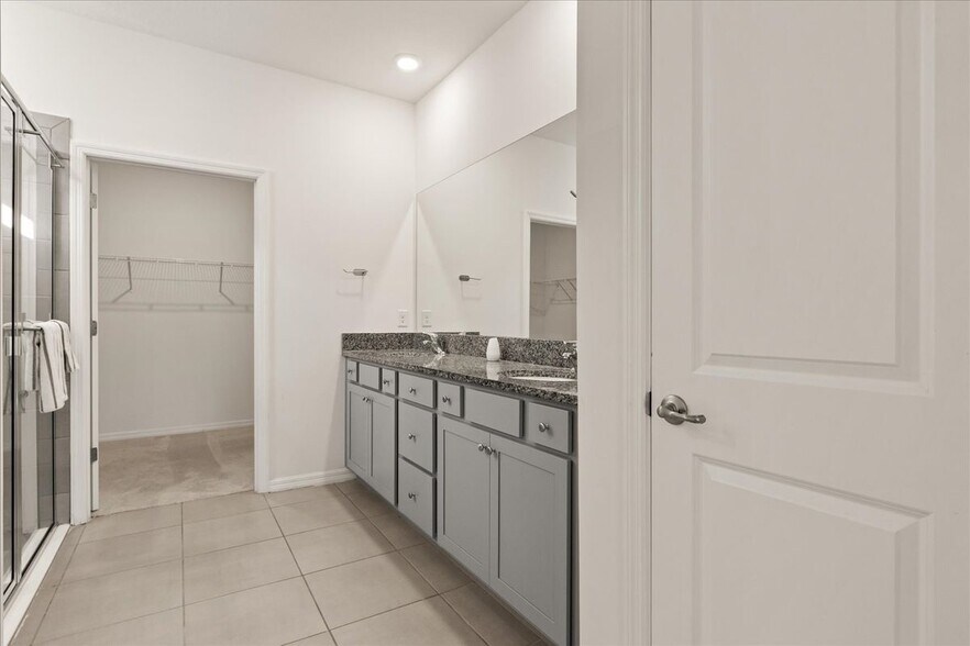 Building Photo - 8104 Penrose Pl