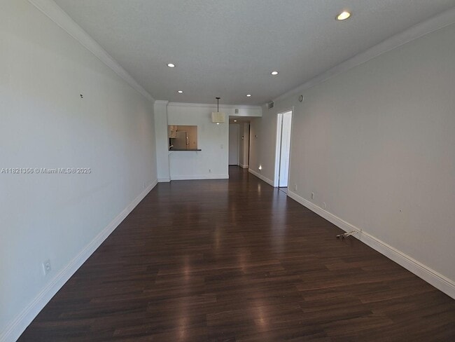 Building Photo - 7900 Camino Cir