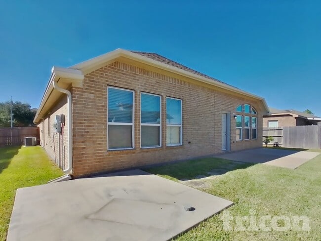 Building Photo - 9915 Bronze Mill Ln