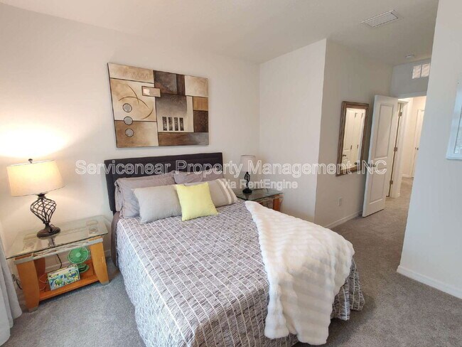 Building Photo - 32988 Major Oak Dr