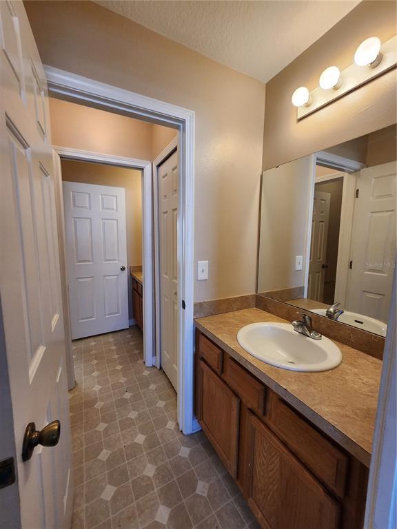 Building Photo - 12015 Peach Grv Ct