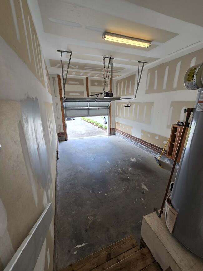 Building Photo - 4333 Flintlock Ln