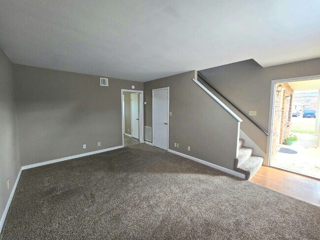 Building Photo - 291-3 NORTHRIDGE DR