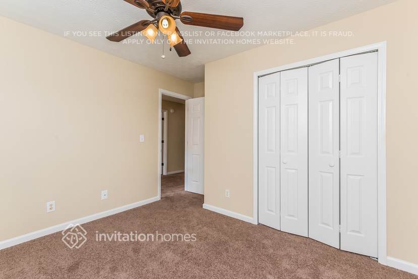 Building Photo - 1040 Deer Hollow Dr