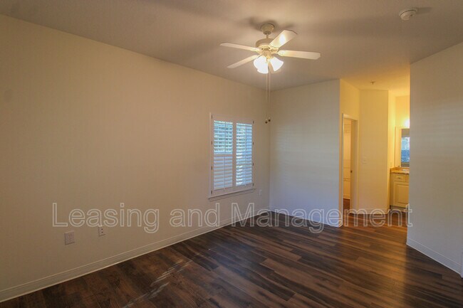 Building Photo - 1300 Park W Blvd