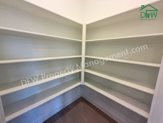 Building Photo - Spacious 4-Bedroom Home with Study & Large Backyard in Princeton, TX!