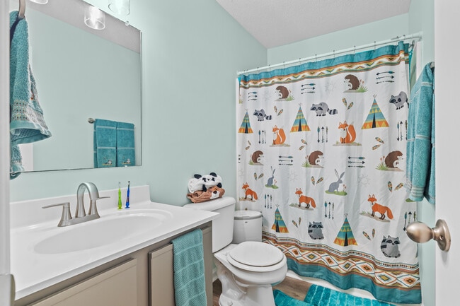 Building Photo - 1075 W Pueblo Dr