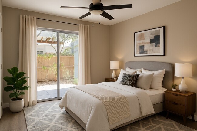 Building Photo - 823 Robin St