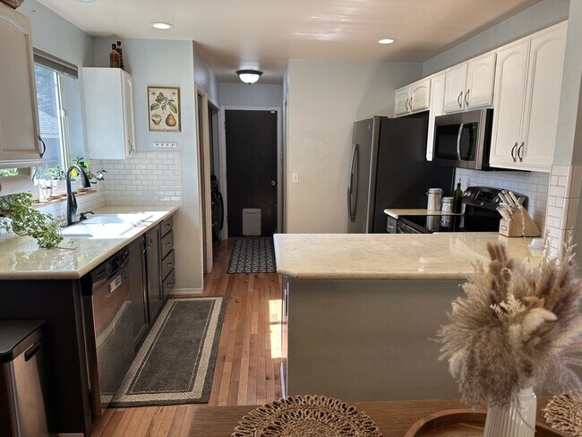 Building Photo - Beautiful Spanaway Home in Quiet Neighborhood