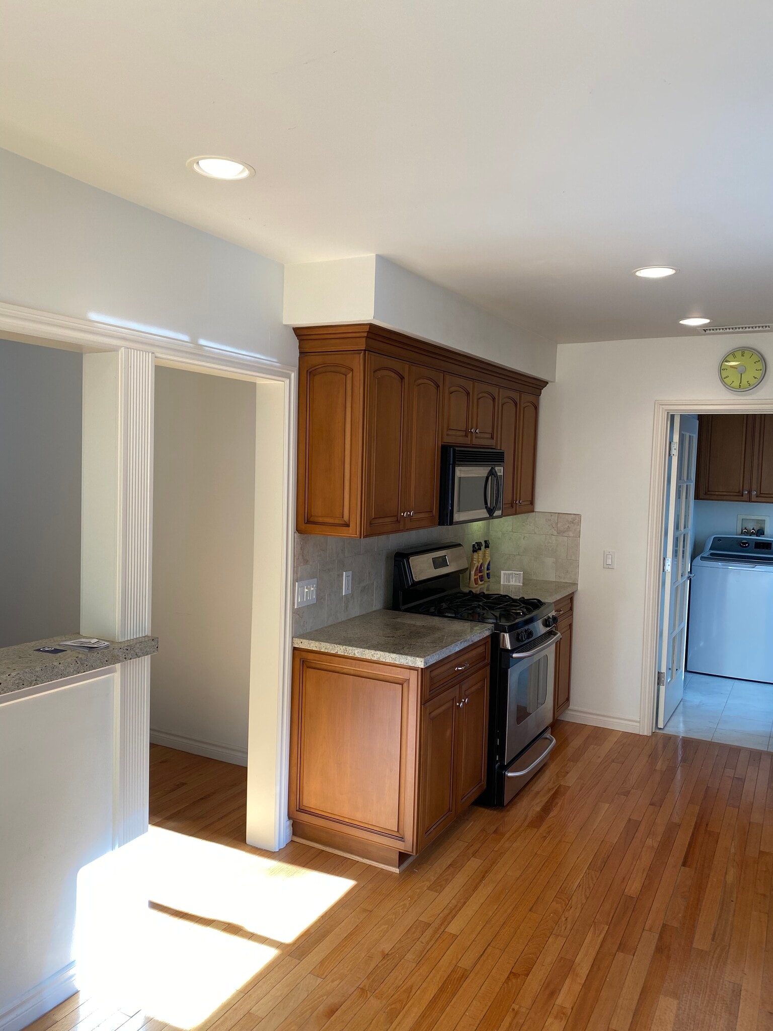 Kitchen - 5914 Flambeau Rd