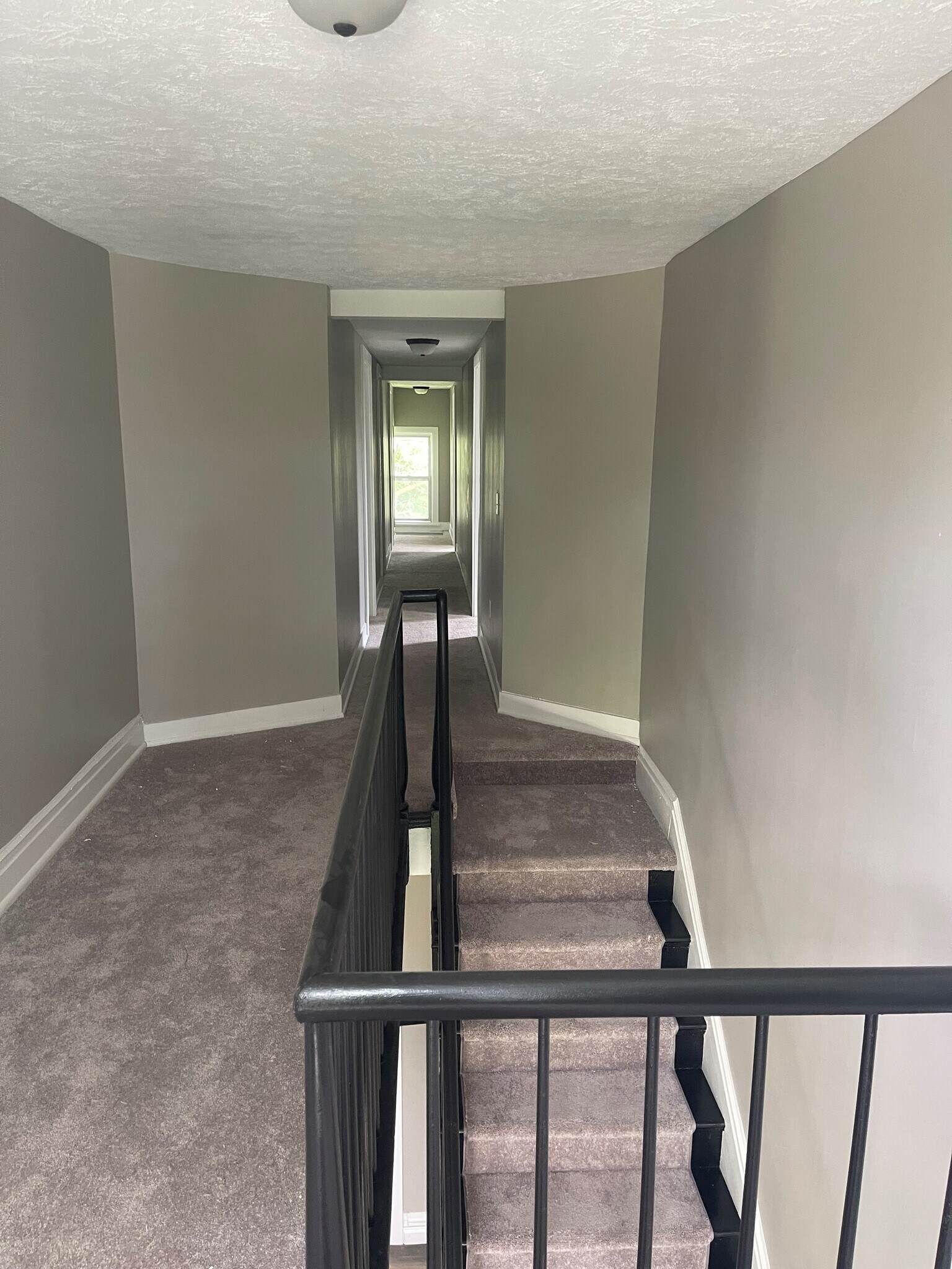 Building Photo - 24 Brooks Rd