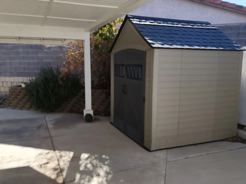 Building Photo - 318 Fife St