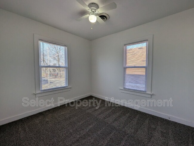 Building Photo - 1914 Kentucky Ave