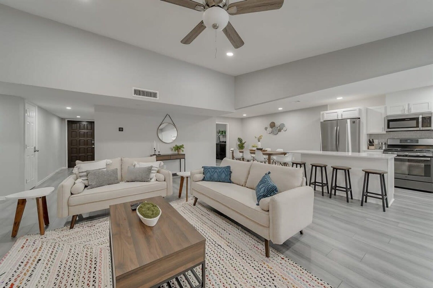 Building Photo - 2922 Clover Valley Dr