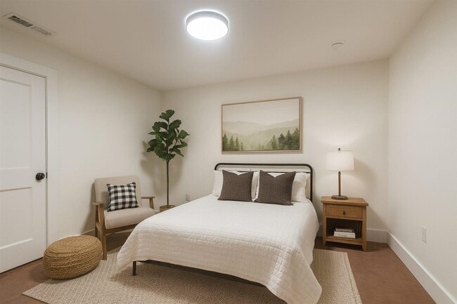 Building Photo - 649 Old Drake Temperance Rd