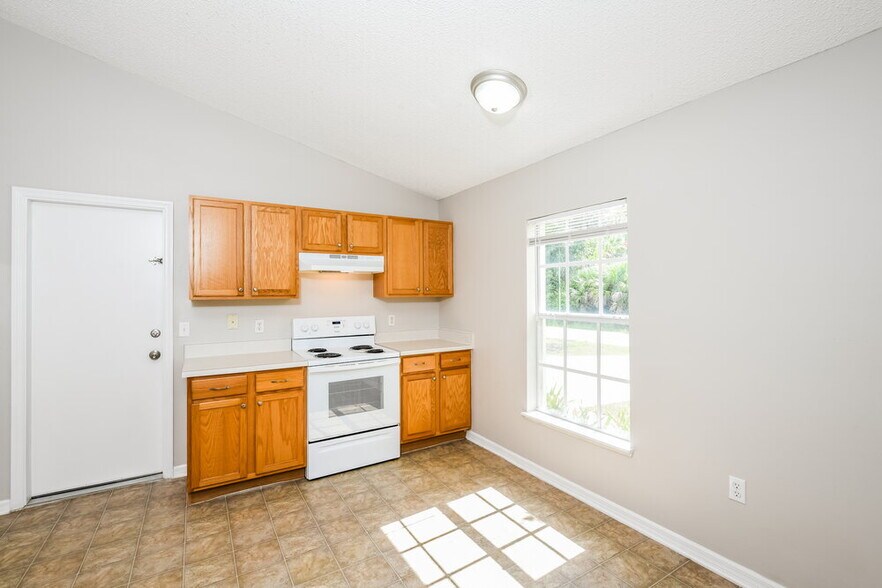 Building Photo - 1037 Galvin Ave