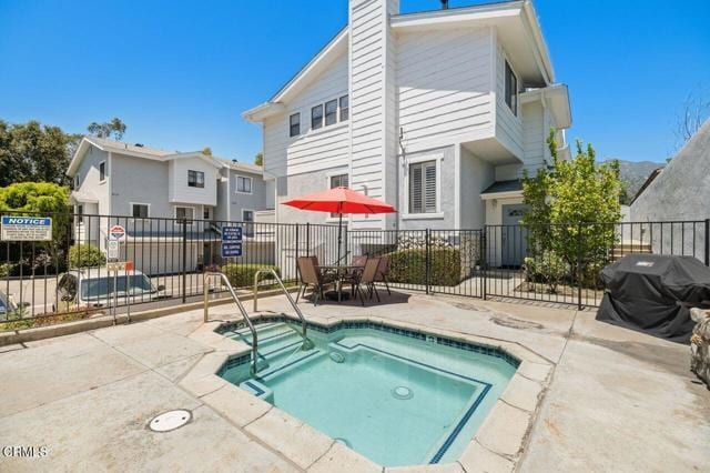 Building Photo - 4455 Rockland Pl