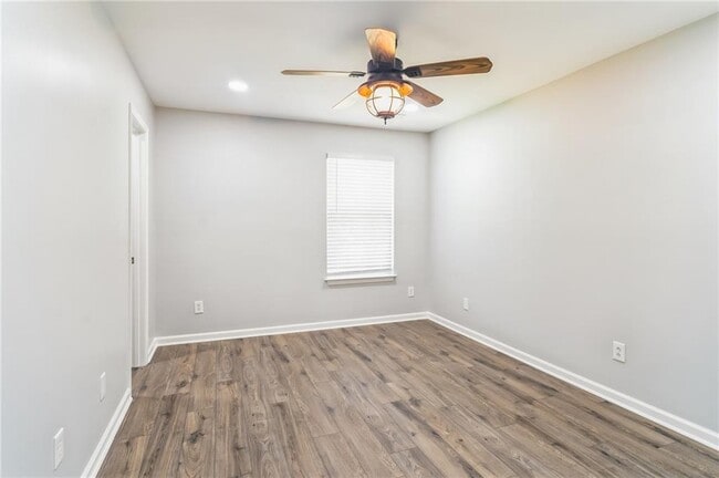 Building Photo - 373 Weatherstone Pl