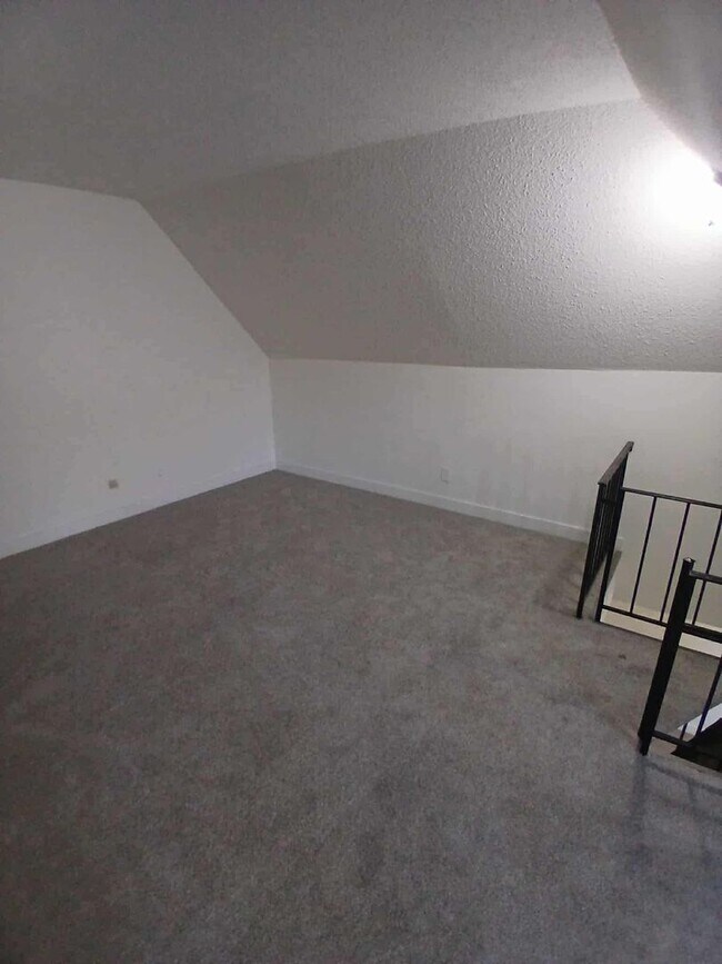 Building Photo - 901 Virginia St