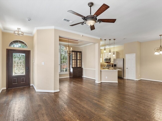 Building Photo - 8129 Springmoss Dr