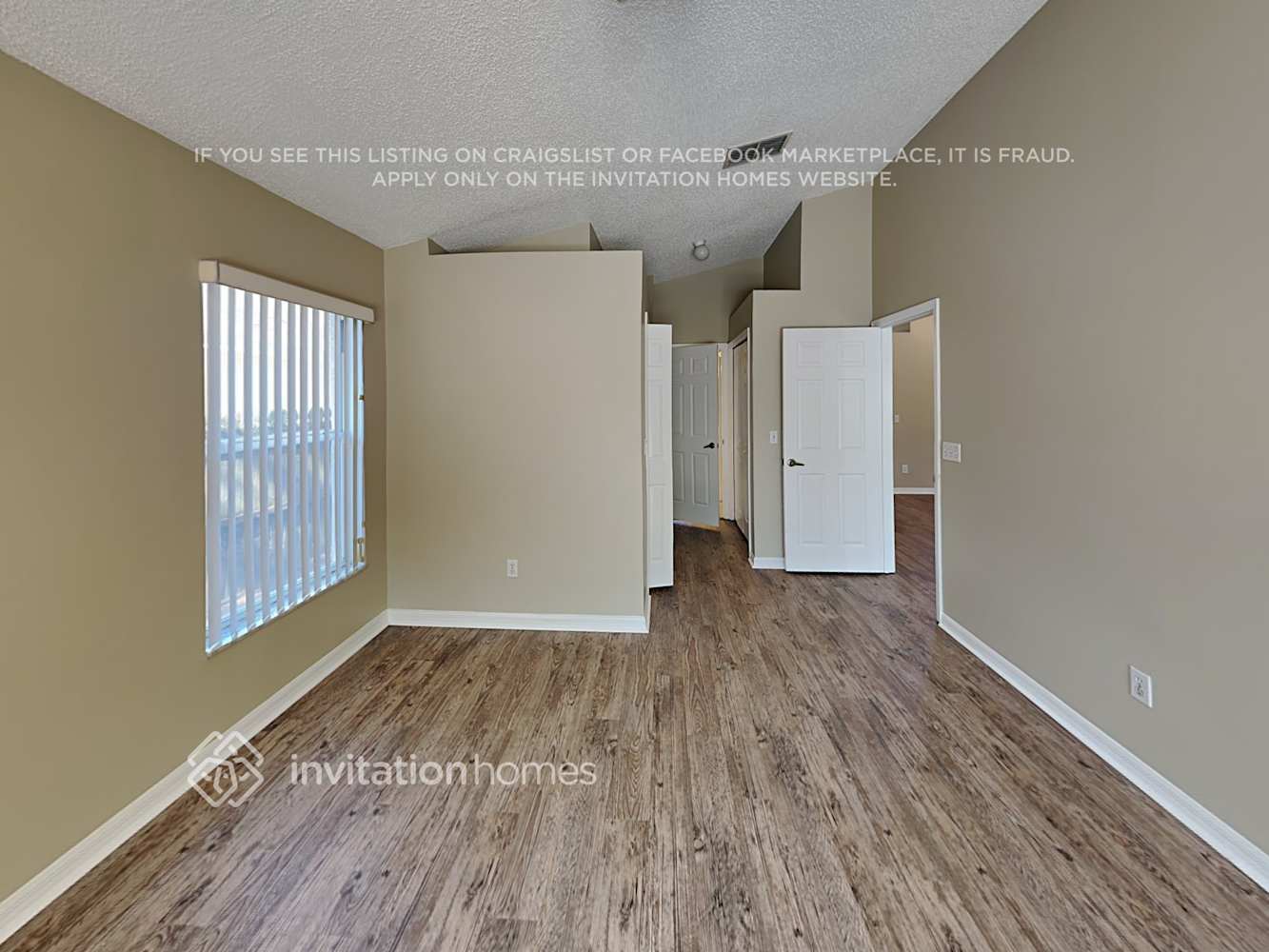 Building Photo - 304 View Ct