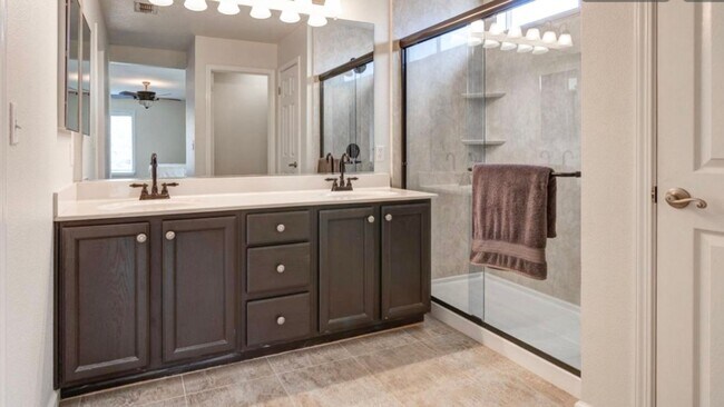 Building Photo - Beautiful Family Home on Cul-de-Sac in Great Rocklin Location