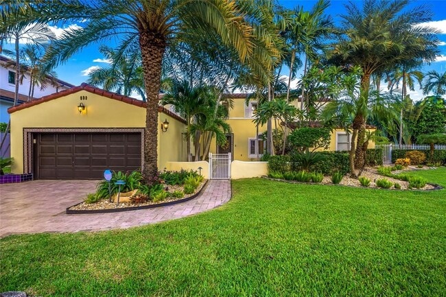 Primary Photo - 500 Royal Plaza Dr