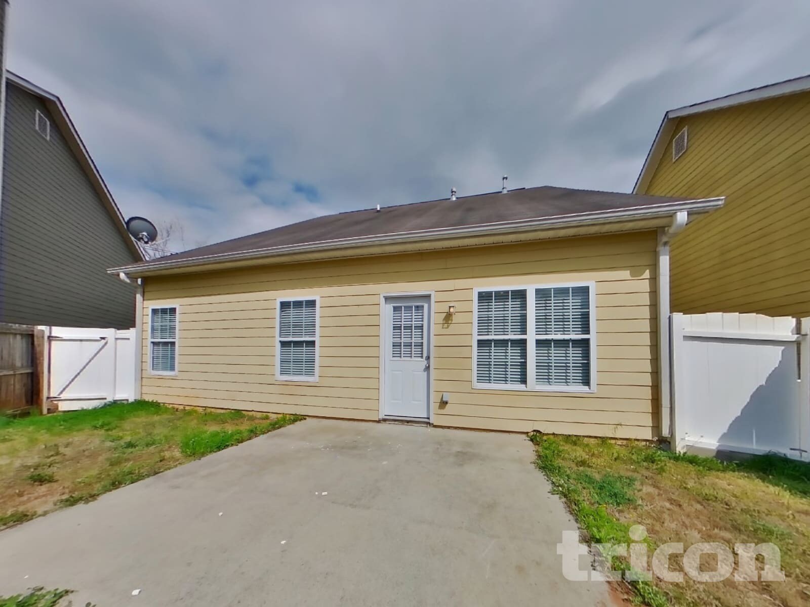 Building Photo - 17 Shaw Blvd