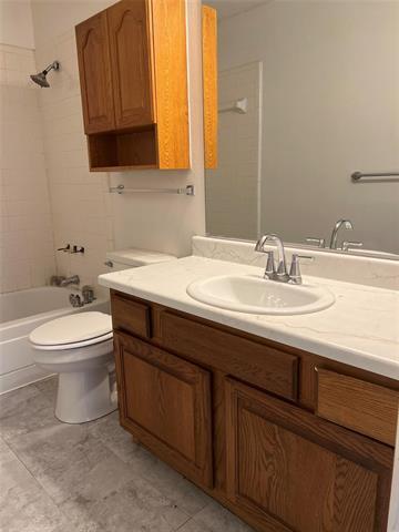 Building Photo - 3116 Renaissance Dr