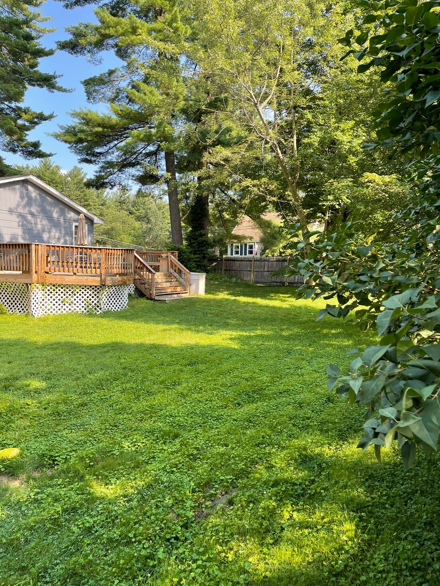 Building Photo - 14 Jo Ellen Dr