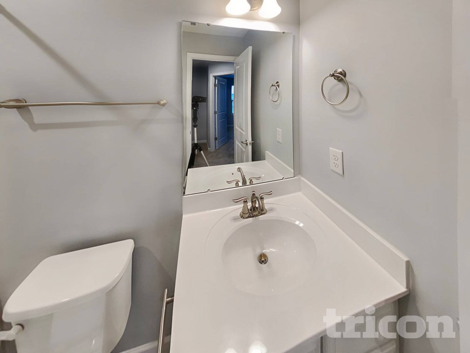 Building Photo - 306 Heroit Ct