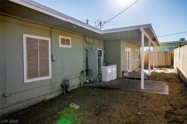 Building Photo - 343 Tungsten St