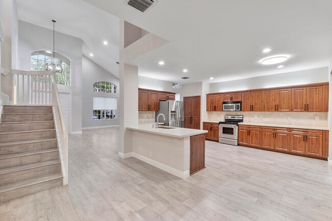 Building Photo - 6364 NW 78th Dr