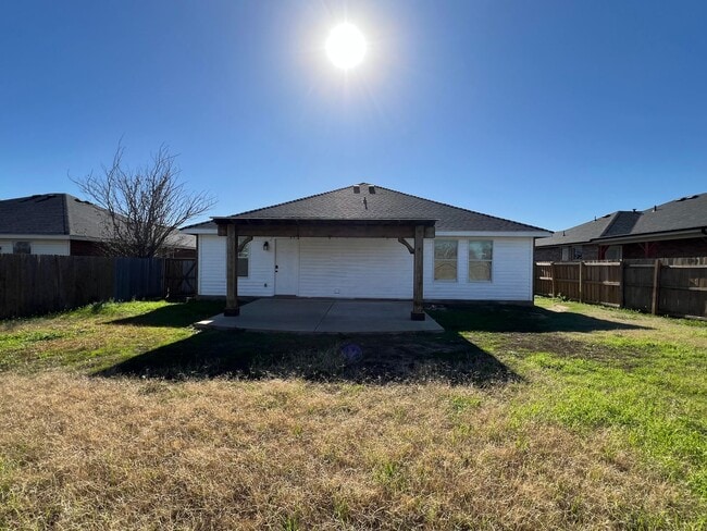 Building Photo - QUAIL