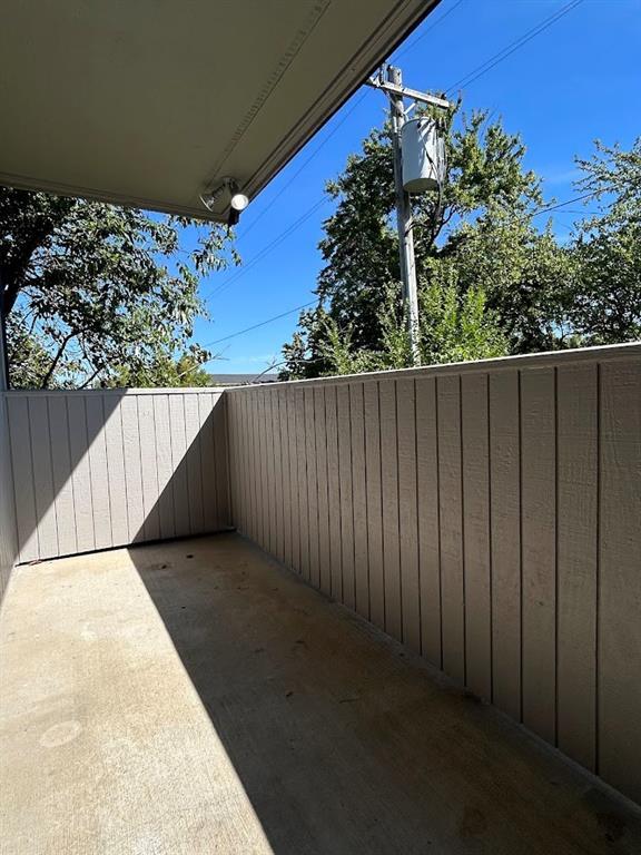 Building Photo - 1650 N Sang Ave