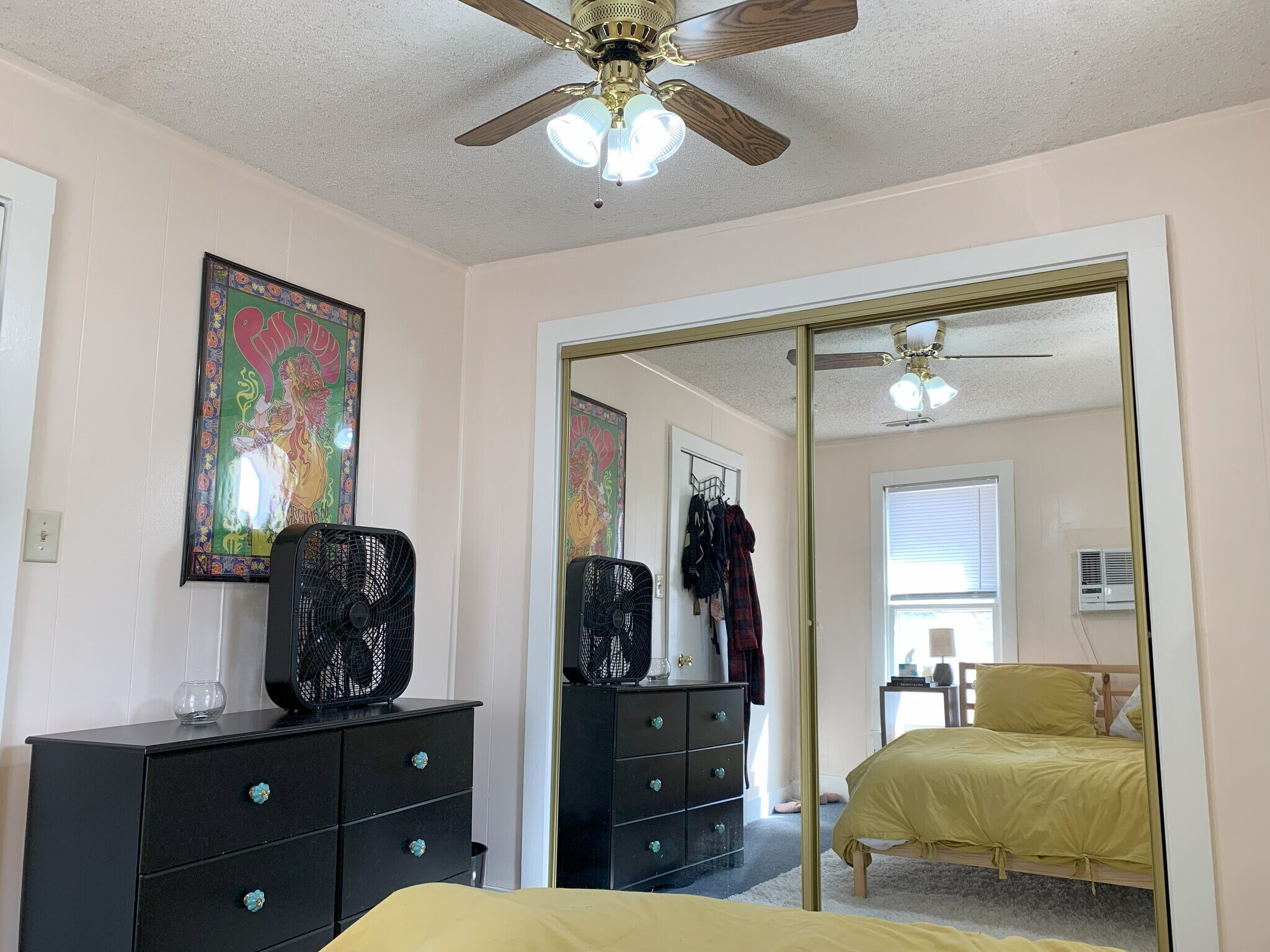 Building Photo - 1329 Connecticut St