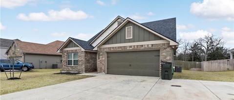 Building Photo - 1462 Kingsgate Dr