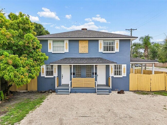 Building Photo - 601 Swann Dr